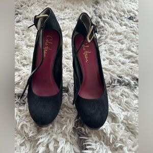Cole Haan black suede heel